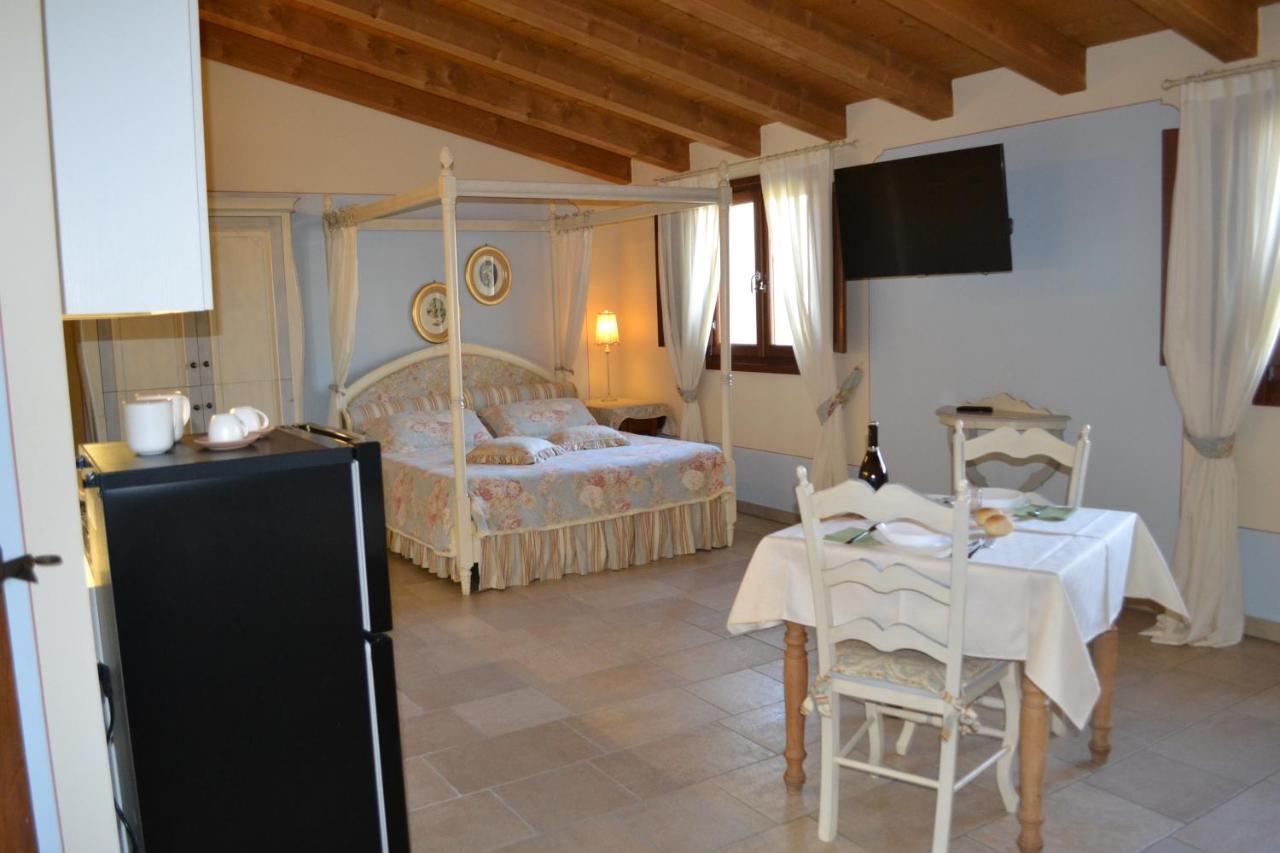 Agriturismo Otto Ducati D'Oro إيزولا ديلا سكالا المظهر الخارجي الصورة