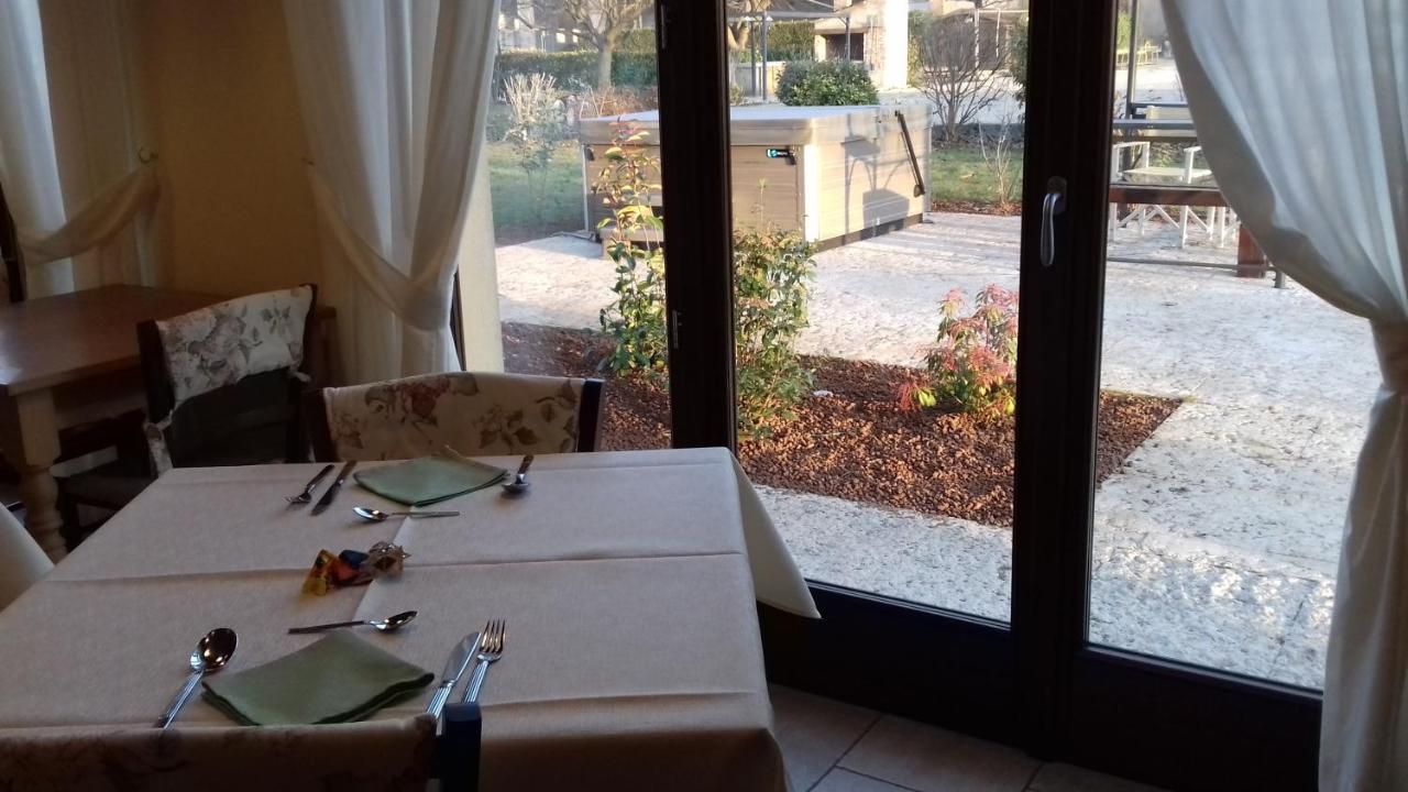 Agriturismo Otto Ducati D'Oro إيزولا ديلا سكالا المظهر الخارجي الصورة